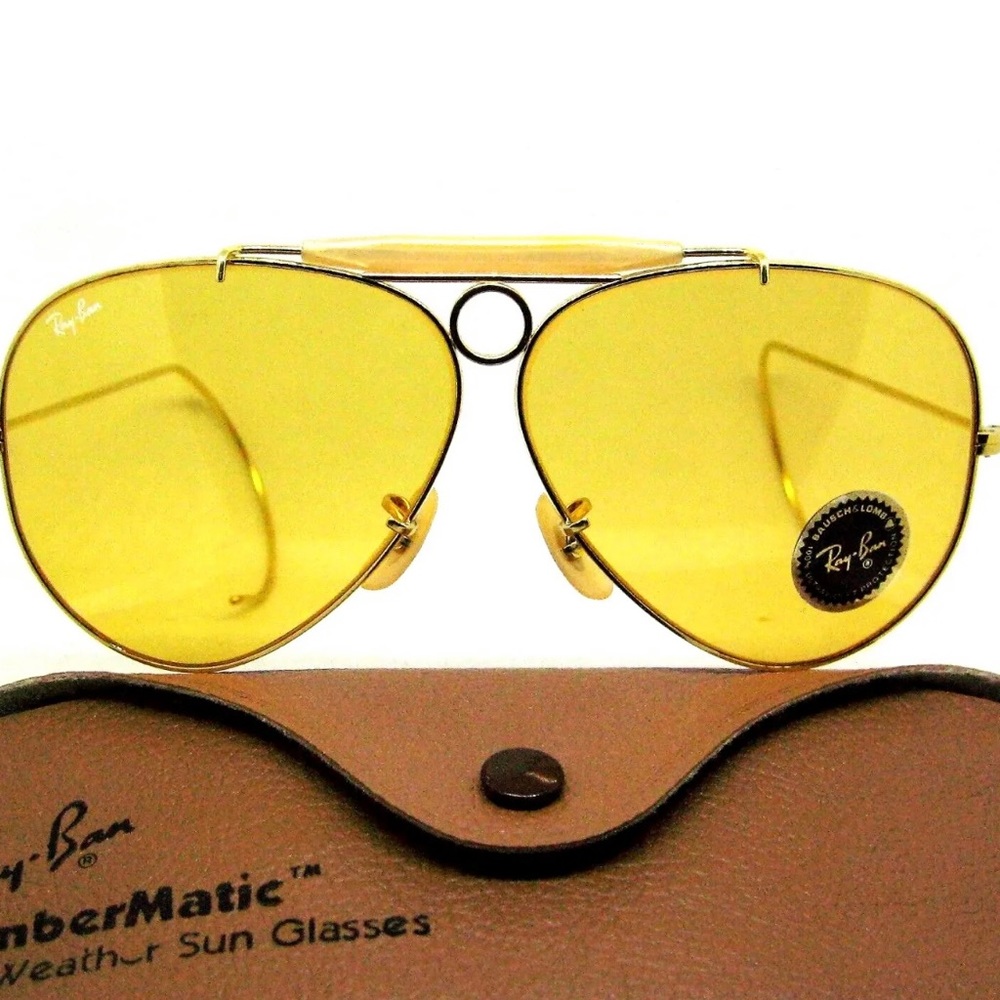 Ray-Ban USA NOS Vintage 80s B&L Aviator Bullet Shooter Ambermatic New Sunglasses